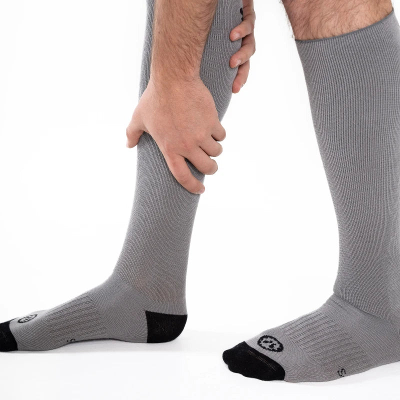 Calcetines largos de hombre compresivos