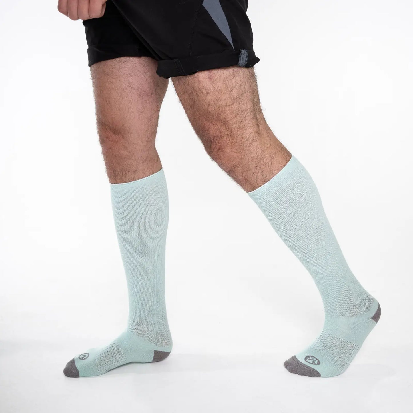 calcetines-compresion-varices-hombre-color-claro