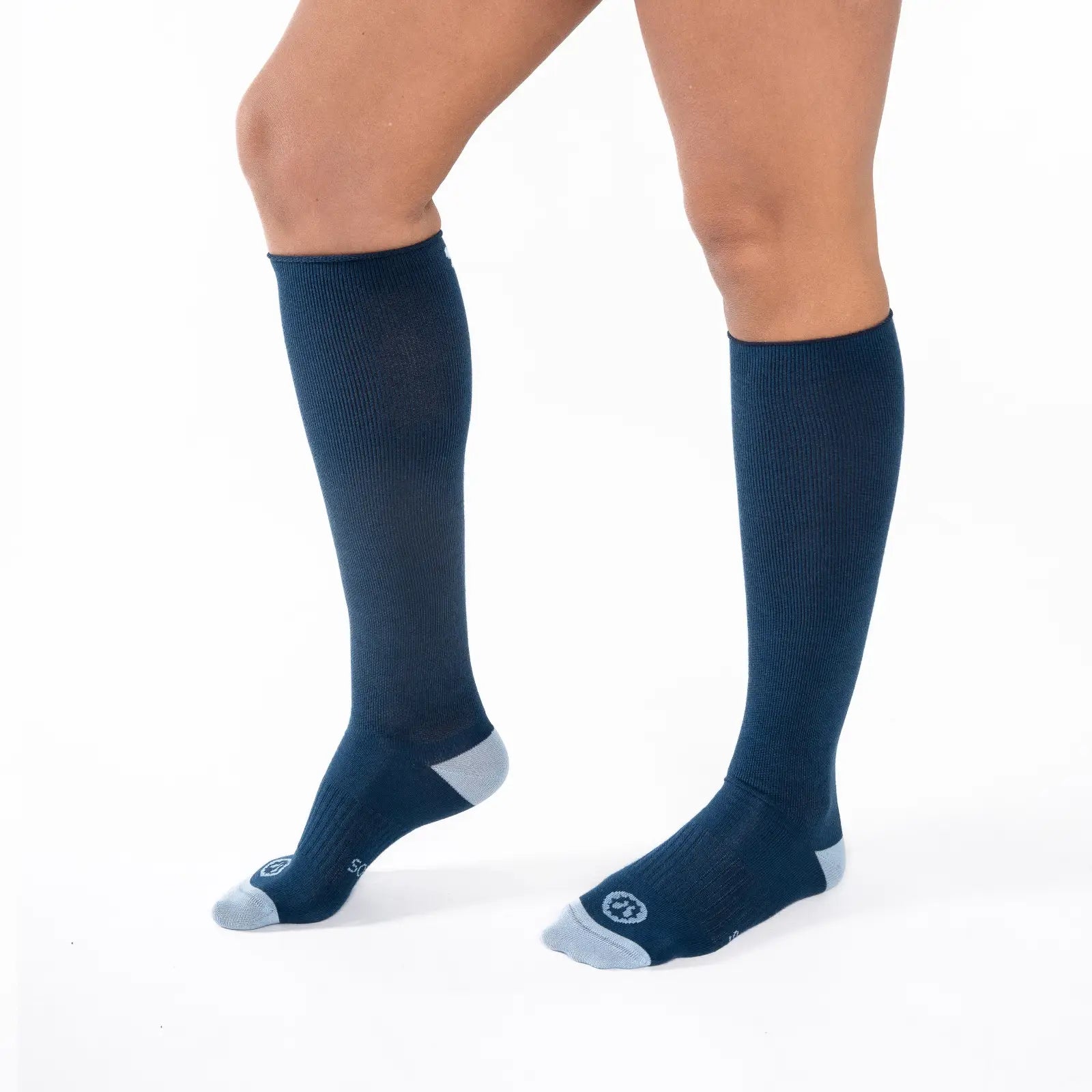 Calcetines de Compresión Azules Oscuros – Calcetinos